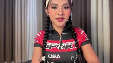 queen ronna online show from May 2026 10:16:01 PM
