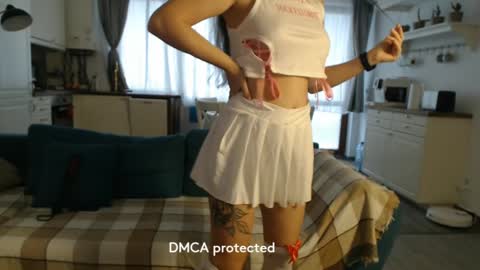 Girlfriend online show from January 2025 11:00:01 AM