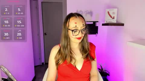 Maze    Thumbs up online show from October 2025 10:44:02 PM