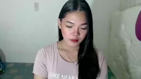 Snapshot of girlsweet_preciousxoxo chatting on November 2025 11:20:01 AM Precious online show from November 2025 11:20:01 AM