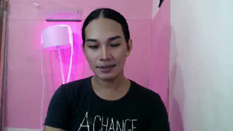 Snapshot of girlthatuneedxxx chatting on February 2025 08:02:02 AM Rhaine online show from February 2025 08:02:02 AM