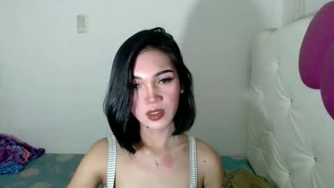 Snapshot of girlthatyouwantxx chatting on September 2025 06:46:01 AM Divine online show from September 2025 06:46:01 AM