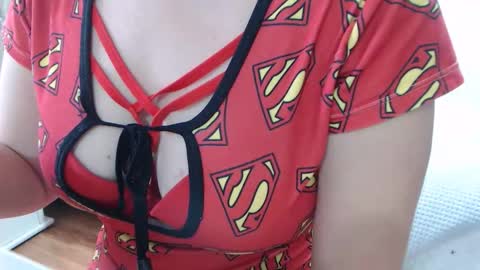 Snapshot of girlvictoria chatting on December 2025 02:01:01 PM Victoria online show from December 2025 02:01:01 PM