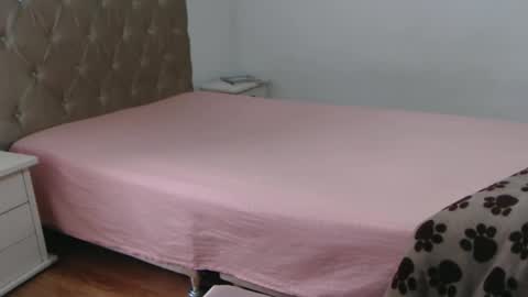 Snapshot of girlvictoria chatting on December 2025 03:20:01 PM Victoria online show from December 2025 03:20:01 PM