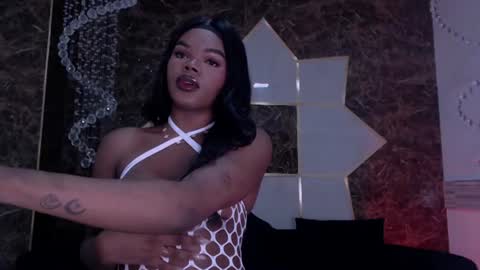 gisela_valencia online show from June 2026 02:43:01 PM