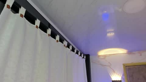 Snapshot of giselamaru chatting on October 2025 10:27:01 AM online show from October 2025 10:27:01 AM