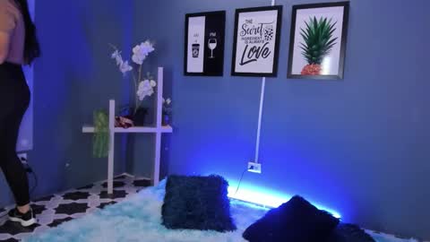 Snapshot of giselamaru chatting on March 2026 10:53:01 AM online show from March 2026 10:53:01 AM