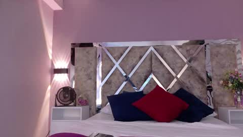     online show from May 2026 09:14:01 AM