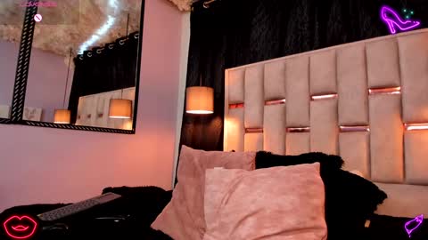  Kylie  online show from February 2025 03:12:01 AM