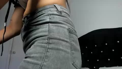 Gisell online show from June 2026 01:20:02 PM
