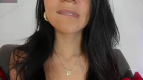 Snapshot of gisell_s chatting on April 2026 05:06:01 PM Gisell s online show from April 2026 05:06:01 PM