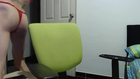 Gisella online show from September 2025 03:22:01 AM