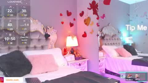 GiselleNoah online show from March 2025 11:10:02 AM