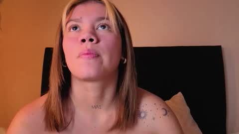 Gissel angel online show from December 2025 08:59:01 PM