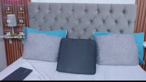 Snapshot of gissellsaenz chatting on October 2025 04:24:02 PM Gissell Saenz online show from October 2025 04:24:02 PM