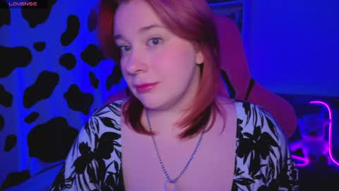 AlexaMillis online show from April 2026 09:57:02 PM