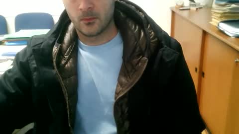 giuseppevai1 online show from April 2026 04:05:02 PM