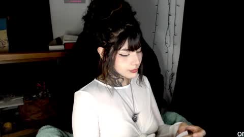 Snapshot of givenom chatting on December 2024 04:54:02 AM dirtyvenom online show from December 2024 04:54:02 AM