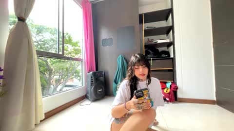 Snapshot of givenom chatting on February 2025 09:47:02 PM dirtyvenom online show from February 2025 09:47:02 PM