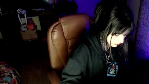 Snapshot of givenom chatting on September 2025 04:39:02 AM dirtyvenom online show from September 2025 04:39:02 AM