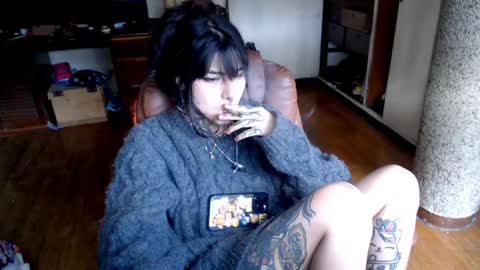 Snapshot of givenom chatting on October 2025 09:12:02 PM dirtyvenom online show from October 2025 09:12:02 PM