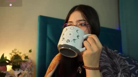 Snapshot of gizefto chatting on September 2025 01:38:01 PM Agness online show from September 2025 01:38:01 PM