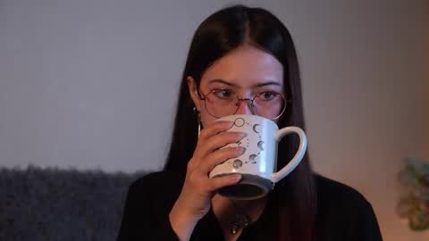 Snapshot of gizefto chatting on September 2025 02:22:01 PM Agness online show from September 2025 02:22:01 PM