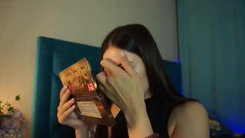 Snapshot of gizefto chatting on October 2025 01:41:02 PM Agness online show from October 2025 01:41:02 PM