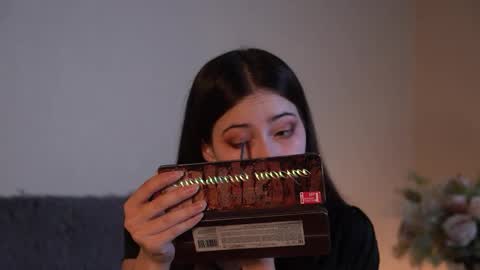 Snapshot of gizefto chatting on October 2025 02:50:01 PM Agness online show from October 2025 02:50:01 PM