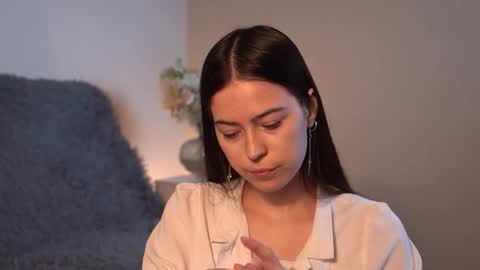 Agness online show from January 2026 02:54:02 PM