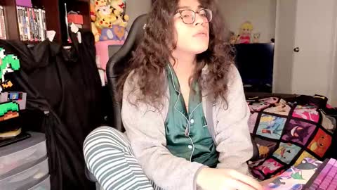 glaceon9 online show from February 2026 12:17:02 AM