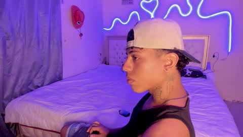 Snapshot of glader_guy chatting on October 2025 08:20:01 PM only for you bby online show from October 2025 08:20:01 PM