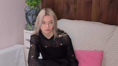 Angel online show from February 2026 09:26:01 AM