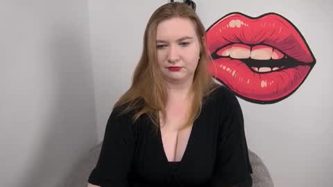 Nikki online show from December 2025 10:09:01 AM