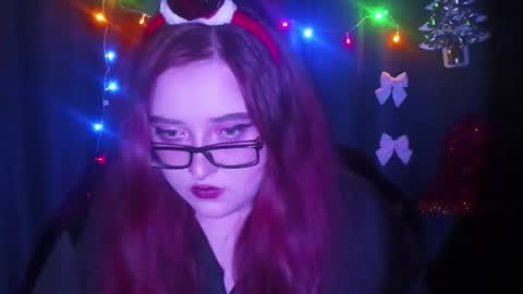 glamour_rebel online show from December 2025 01:17:01 PM