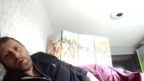 Snapshot of glekke89 chatting on January 2025 01:21:02 PM glekke89 online show from January 2025 01:21:02 PM