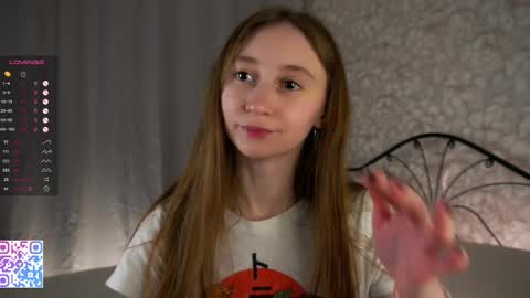 Sandra  online show from March 2025 06:40:02 PM