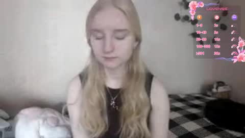 Laura online show from May 2026 07:46:02 AM