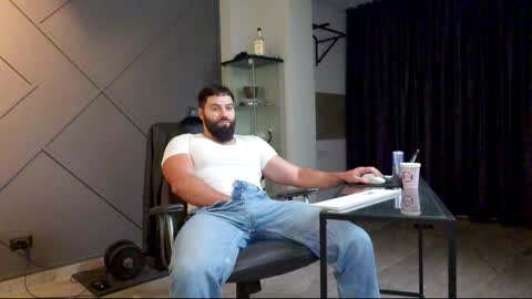 Matthew .. for short call me Matt online show from January 2025 08:16:02 PM