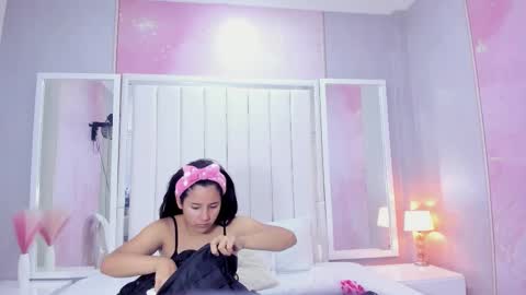 Gley  online show from February 2026 07:06:02 PM