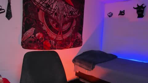 Snapshot of glitch_doll chatting on March 2026 08:30:01 PM NYX online show from March 2026 08:30:01 PM