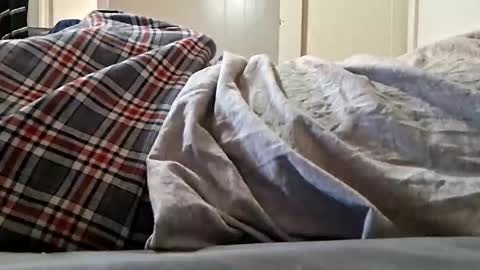 Snapshot of glitchingglob chatting on November 2025 03:03:02 PM glitchingglob online show from November 2025 03:03:02 PM