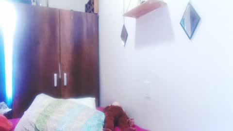 Snapshot of gloriawhitte7 chatting on February 2025 03:04:01 PM gloriawhitte7 online show from February 2025 03:04:01 PM