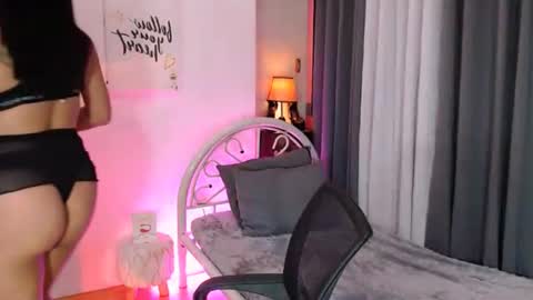 shy online show from November 2025 07:49:02 PM