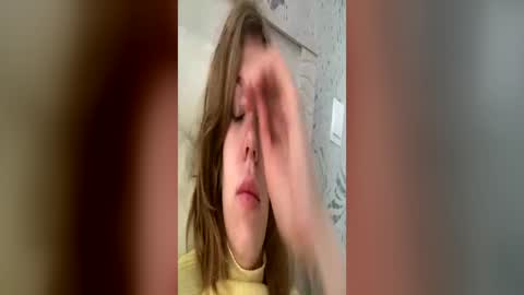  Roxy  online show from June 2026 02:44:01 AM