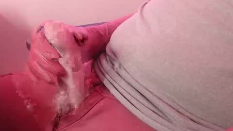 Glove Mad online show from January 2025 10:22:02 PM