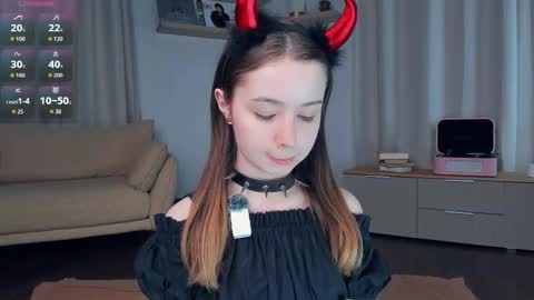 Ann Eliz and Gigi online show from May 2026 07:52:01 PM