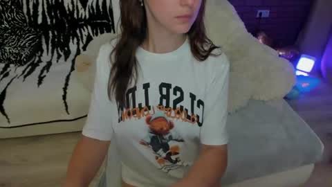 Mia online show from June 2026 04:29:02 PM