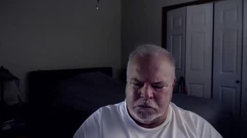 Snapshot of gmctruckguy chatting on October 2025 02:29:02 PM gmctruckguy online show from October 2025 02:29:02 PM