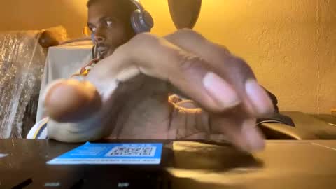 Snapshot of goatchocolate chatting on January 2025 10:03:01 PM goatchocolate online show from January 2025 10:03:01 PM